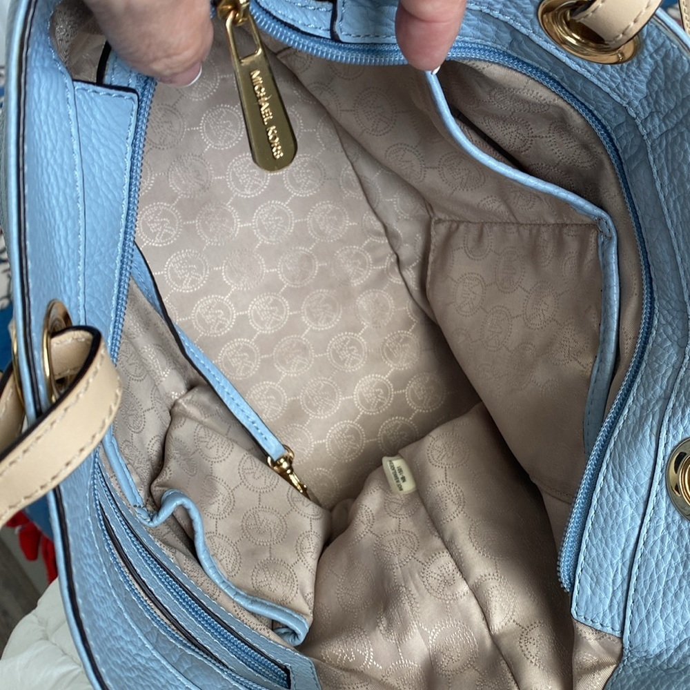 Michael KORS Pebble Leather LIGHT BLUE  Gold Hardware TOTE SHOULDER PURSE BAG - Picture 6 of 6